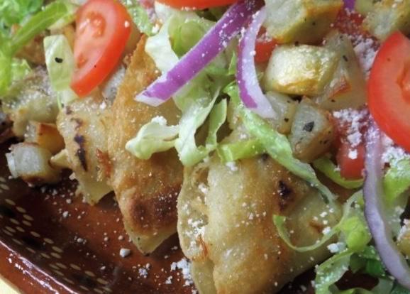 Los Barriles Mexican Restaurant · Breakfast · Dinner · Hamburgers · Kids Menu · Mexican