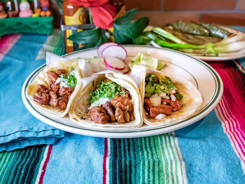 La Casa de Julia · Burritos · Mexican · Salads · Soup · Tacos