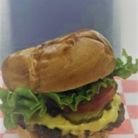 Angus burger on Kiser roll · Choose your toppings:  mayonnaise, mustard, ketchup, lettuce, tomato, pickles, onions 
banan...
