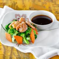 90c. Steamed Shrimp with Broccoli · Cooked using moist heat. 