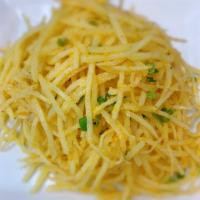Shredded Potato Tossed with Salted Egg金沙土豆丝 · None Spicy