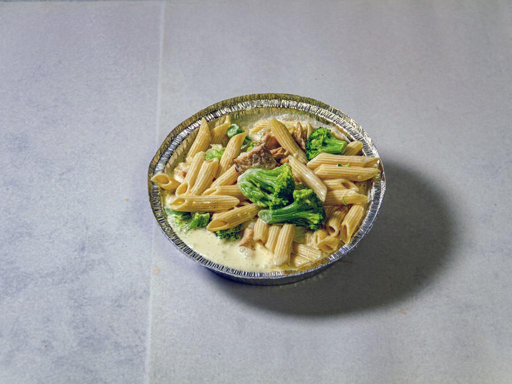 Chicken Broccoli Alfredo Lunch · 