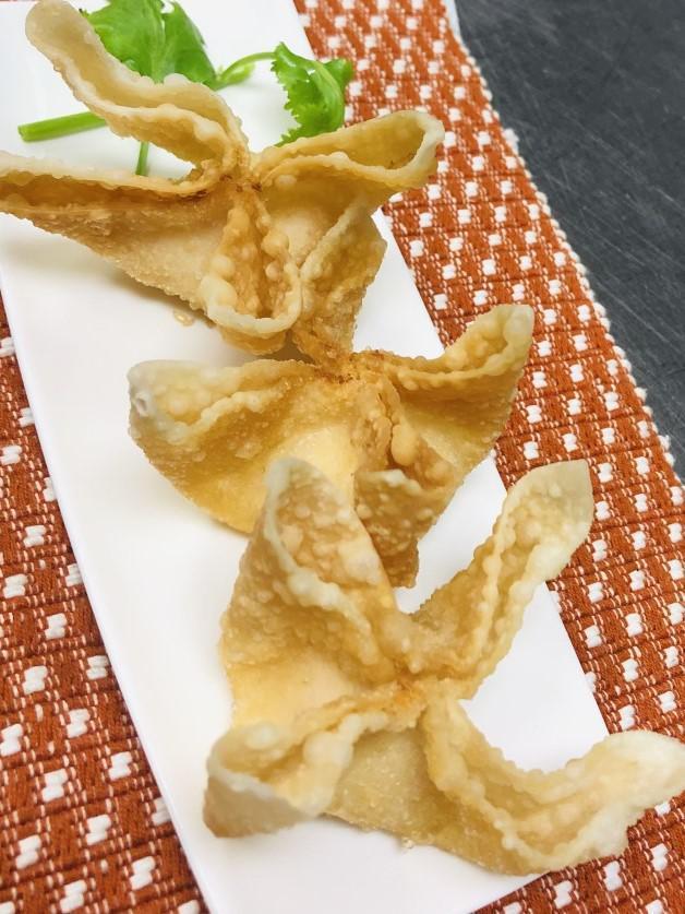 Fried Cheese Wonton · 3 pieces.
