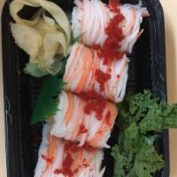 Williamsburg Roll · Inside: Spicy Scallops, Crunch. 
Topped: Crab meat & tobiko 