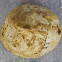 Brie bread · Ingredients: water, salt, yeast, white bread flour, butter, salt, candied orange, raisin, dr...