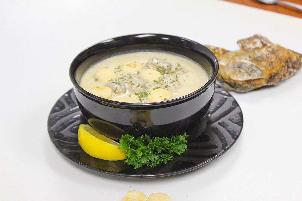 Homemade Oyster Stew Soup · (Pint) Creamy broth, tender oysters, just like you grew up on, but of course with the Captain’s twist.