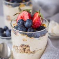 Mixed  low fat Yogurt Parfait · 