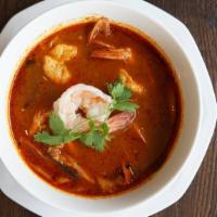 Tom Yum Goong Soup 🌶️  · Shrimp, mushrooms and lemongrass.
