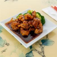 A2. General Tso's Chicken · Fried crispy chunks of chicken stir-fried with delightful house special sweet and spicy hot ...