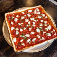 Brooklyn Margarita Pizza · Thin crust, fresh mozzarella, olive oil and fresh basil.