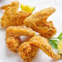 Fried chicken wings (4 pcs) · 
