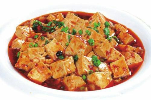 V13. Ma Po Tofu 麻婆豆腐 · Spicy.