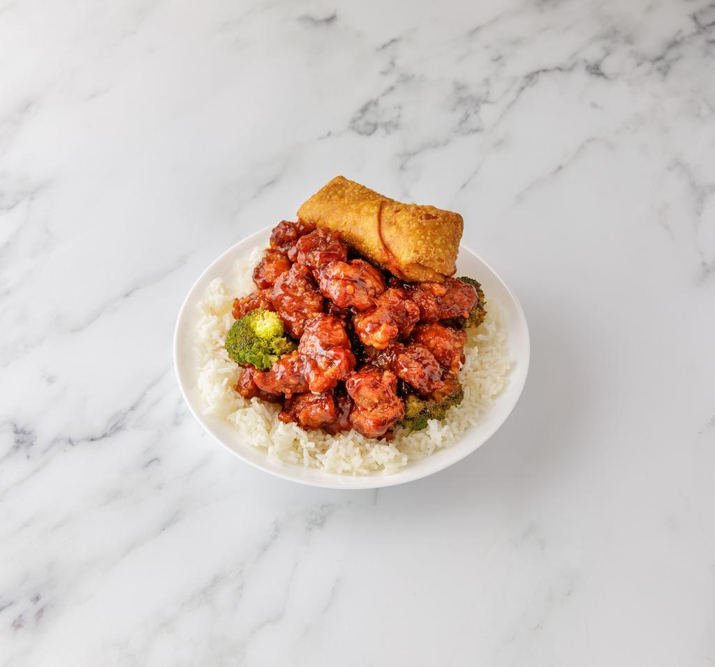 C2. General Tso's Chicken Combo Plate · Served with pork fried rice or chicken fried rice and egg roll. Spicy.
