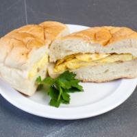 Breakfast Sandwich · 1 egg on a roll.