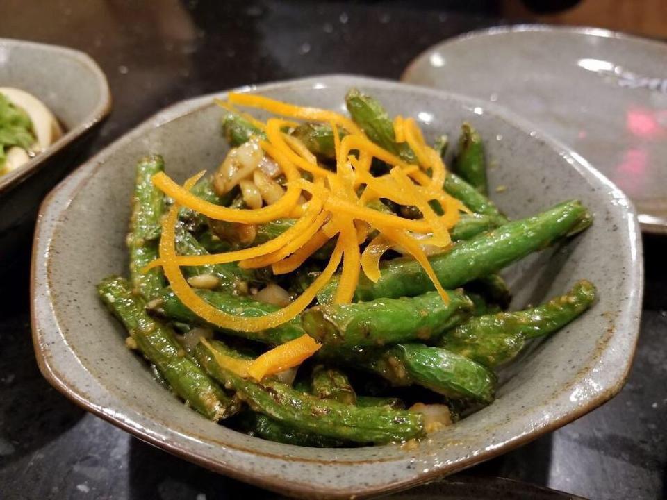 Wok Fried Green Beans (VG) 干煸四季豆 · 