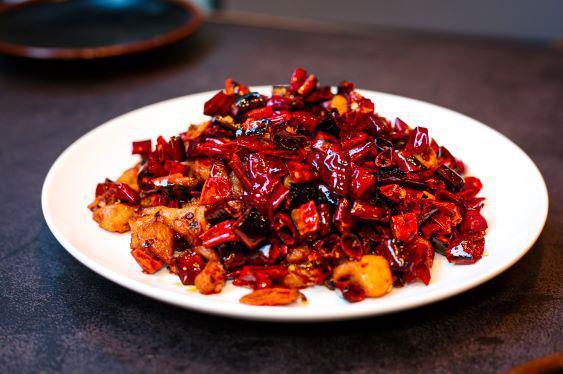 Dried pepper chicken 辣子鸡 · Ingredients: chicken, dried red pepper, pepper