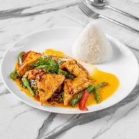 Vegan Pad Kra Pow · Basil, Thai chili, string beans, bell peppers, carrots and garlic basil sauce. Served with j...