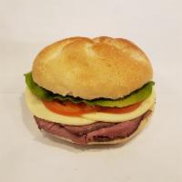  Roast Beef Boar's Head Sandwich · Sandwich with thinly sliced beef that has been cooked over a dry heat. 