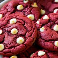 Red Velvet cookies 🍪  · Fresh baked 