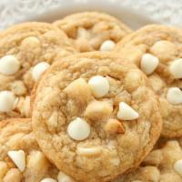 Macadamia cookies 🍪  · Fresh baked 