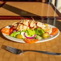 House Tossed Salad with Grilled Chicken · 