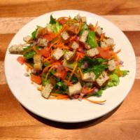 House Salad · Lettuce, tomato, carrot, red onion, croutons, choice of dressing. Gluten free available.