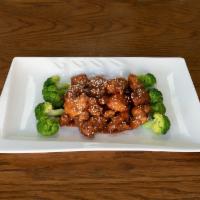 B7. Sesame Chicken · Hot and spicy.