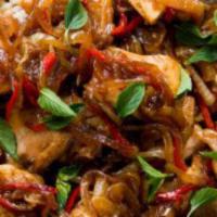 Chicken Singapore Style Noodles · 