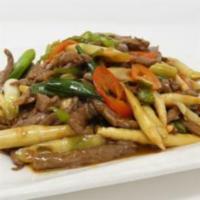 Hot Pepper with Shredded Beef · 小辣椒牛肉絲  *Spicy