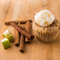 Apple pie a la mode** · Caramelized apple cinnamon struessel cake topped with a ice-cream scoop style vanilla butter...