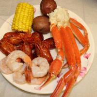 Small Seafood Plate(steam) · Snow crab, medium shrimp and crawfish with corn and potato.