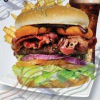#7 Texes Burger · Sauce, lettuce, tomato pickles, onions, bacon and BBQ sauce.