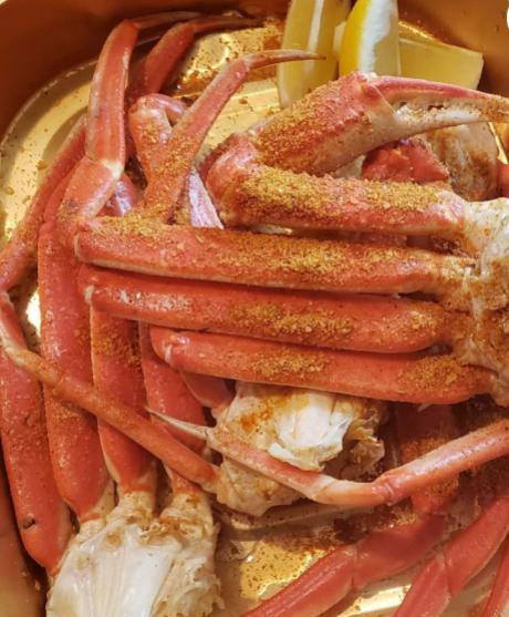 Large Snow Crab Legs · Steamed snow crab legs served by the pound.  Served with a lemon, garlic, seasoned butter. Roughly 1 or 1.5 clusters.