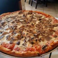 Fratelli Pizza · Pepperoni, sausage, meatball, onion, bell pepper, black olive, mushroom and pepperoncini.