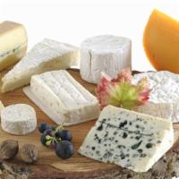Plateau de Fromage ·  Cheese board 
