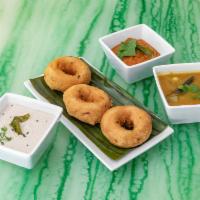 Vada (3 pieces) · Indian style Fried crispy lentil doughnuts