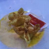 Crab Puffs Plate蟹肉泡芙 · Deep-fried wonton with cream cheese and imitation crab mix fillings. Served with sweet and s...
