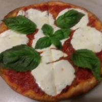 Margherita 10'' Pie · Pizza sauce, fresh mozzarella,fresh basil, olive oil and grated Parmesan cheese