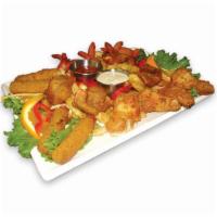 19. Pica Pica Seba Seba · Fried Shrimp, sausage, chicken wings, cheese finger and frenck fries. 