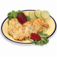 32. Pechuga de Pollo a la Francesa · French-style chicken breast.  It comes with rice, salad and beans or french fries.
