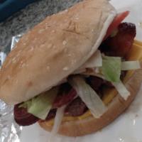 BLT CheeseBurger-Chipotle Sauce w Chips · 