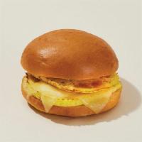 Egg & Cheese Brioche · Cage-free egg souffle, cheddar and Pret's seasoning served on a light and buttery artisan br...