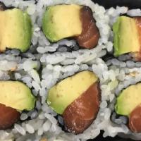 Salmon Avocado Roll · 