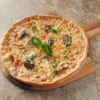 17. Margherita Vodka Sauce Regular Crust Pizza · Homemade vodka sauce, fresh mozzarella, olive oil, basil and Parmesan cheese.
