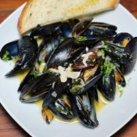 Mussels · Two sauces available: Bianco (white wine) or Fra Diavolo (spicy red)