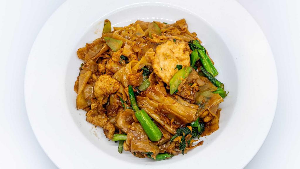 Pad See Yu · Thai country style stir-fried board rice noodles with Chinese broccoli and egg.
