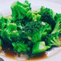 Broccoli with Garlic Sauce Combo Plate · Hot and spicy.