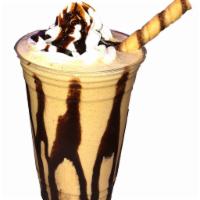 Frappe · frappe, whippe cream, chocolate sauce