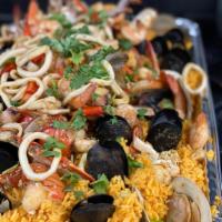 Paella for 4 · Serves up to 5-6 People