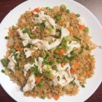 Hibachi Chicken Fried Rice · Chicken, Onion, Carrot, Peas, Scallion